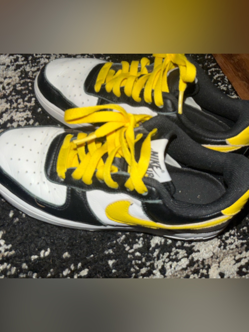 Nike Air Force 1 low-Top Sneakers in White, Black & Yellow